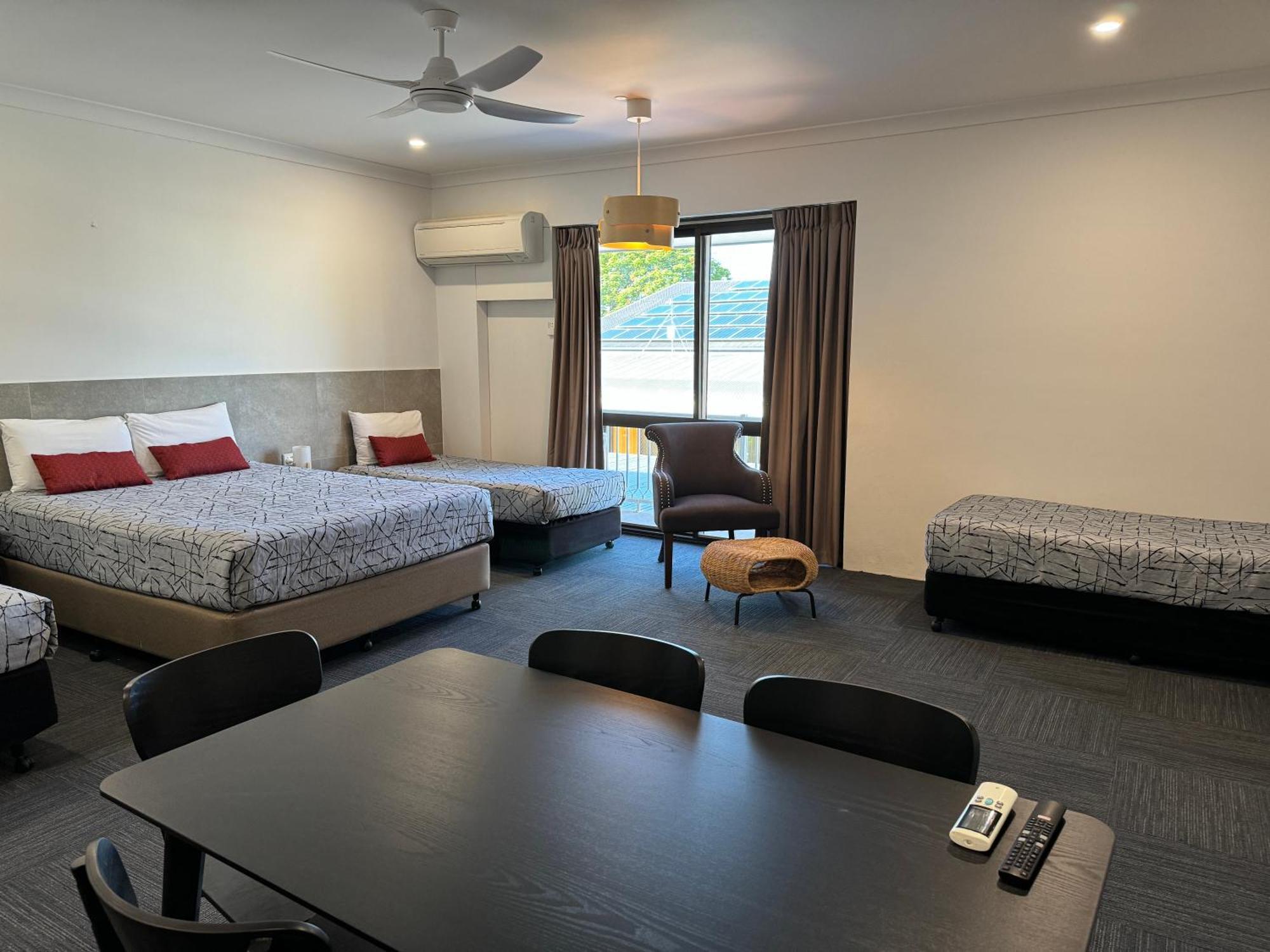 Longreach Motor Inn Exteriér fotografie
